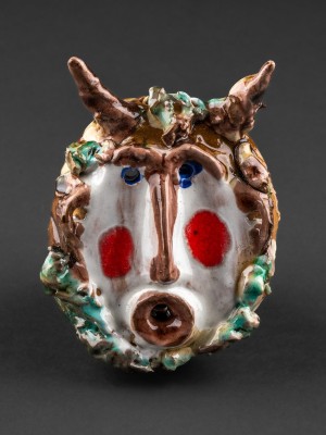 Busó maszk (barna, kosszarvú)